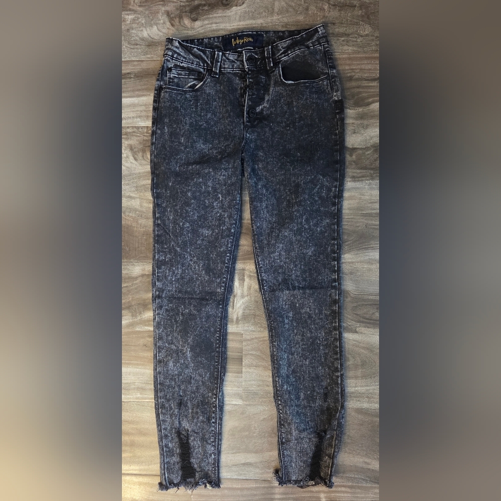 Indigo Rein Black Acid Wash Ankle Jeans